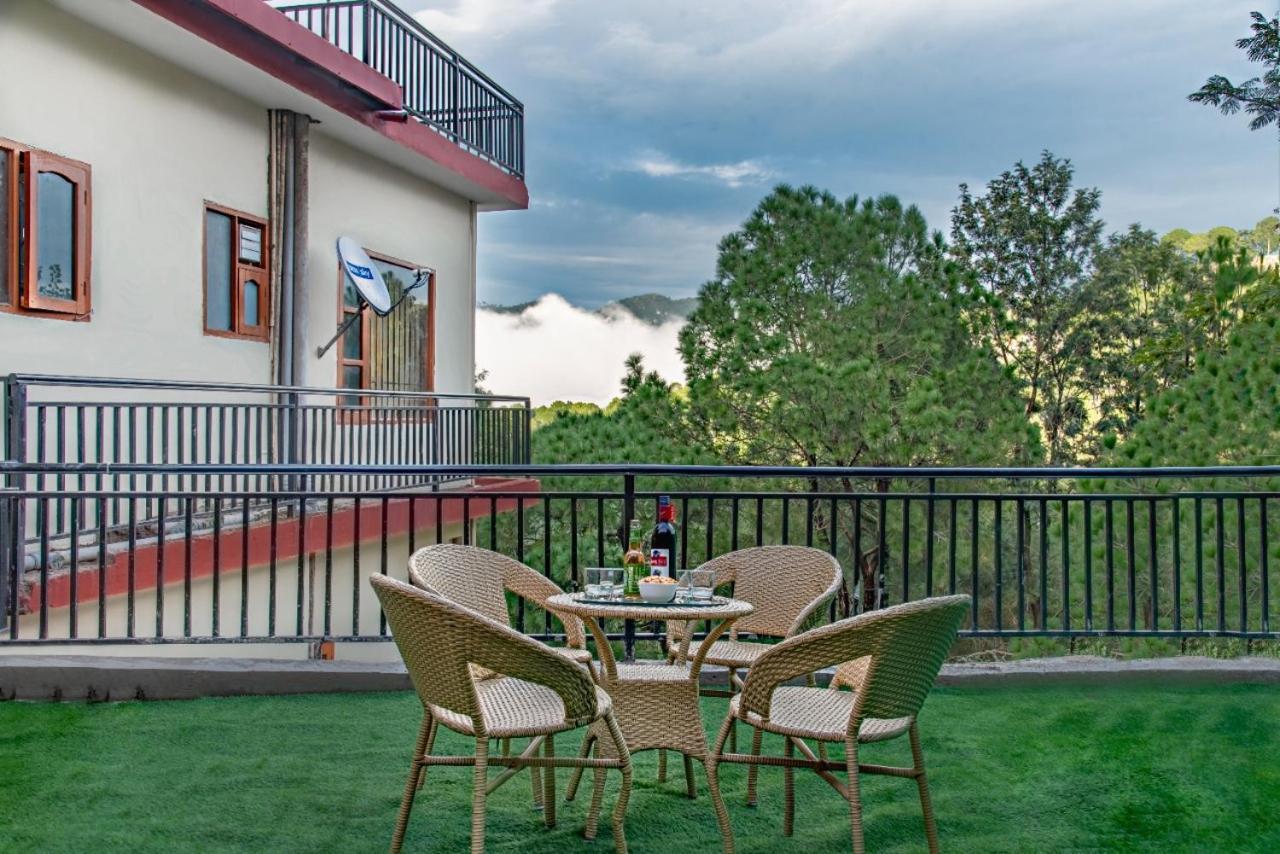 The Mesmerzing View I Serviced Apt I L Lawn I Bonfire I By Exotic Stays Kasauli Exterior foto